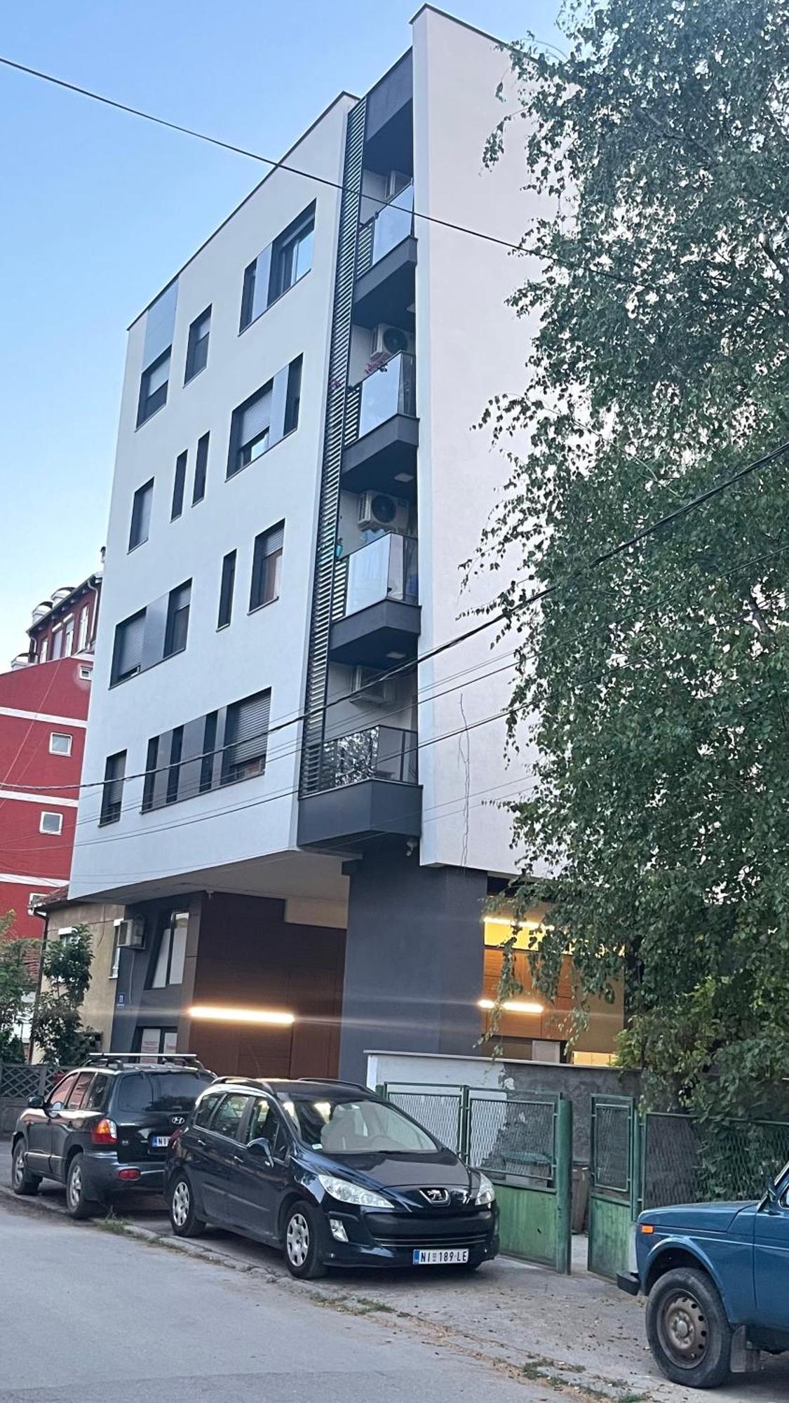 Family Home Nis , Free Parking Esterno foto